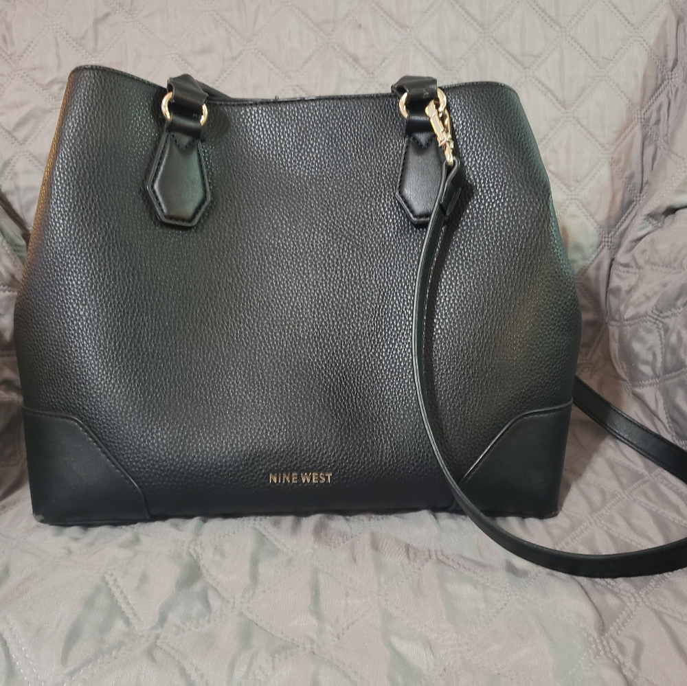 Nine West Purse - Picture 1 of 11